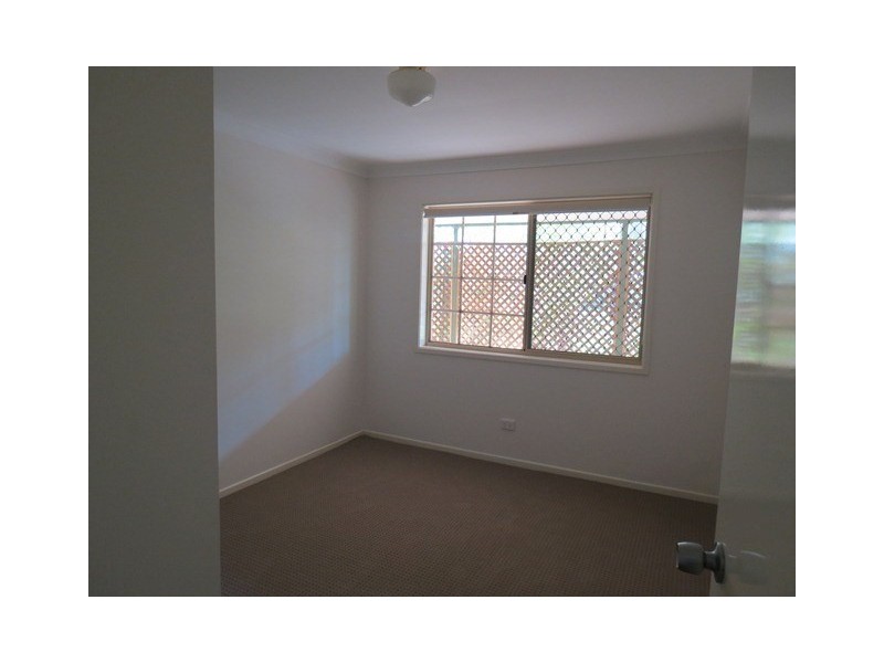 25 Alexander Avenue, Roma QLD 4455