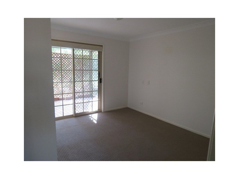 25 Alexander Avenue, Roma QLD 4455