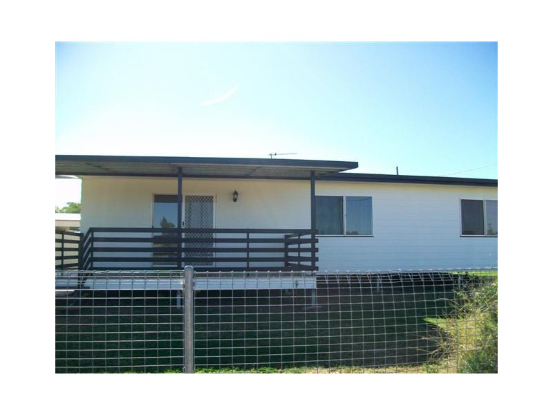 127 Quintin Street, Roma QLD 4455