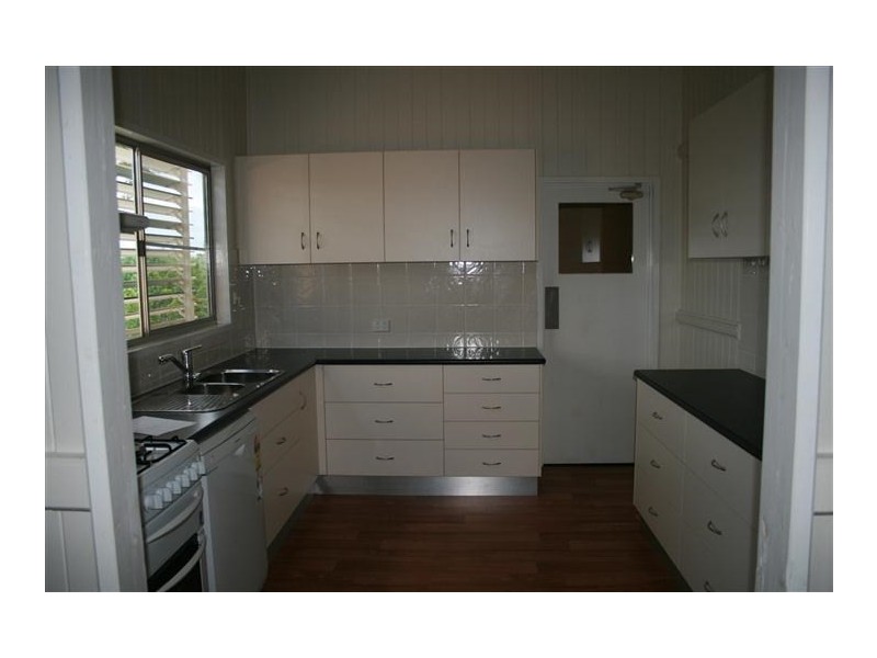12 Phillip, Roma QLD 4455