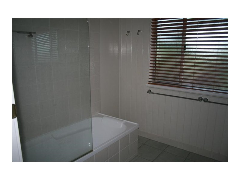 12 Phillip, Roma QLD 4455