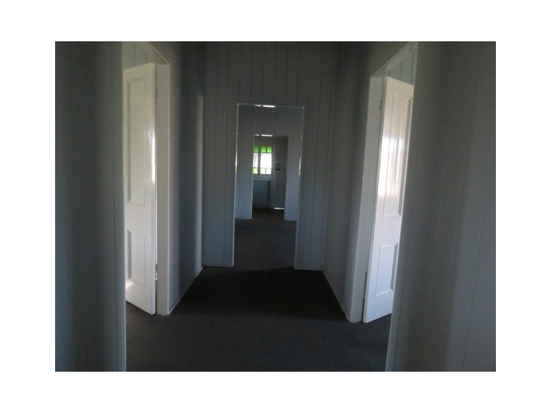 15 Chrystal Street, Roma QLD 4455