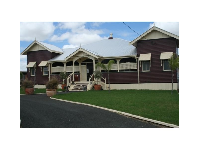 34 Robusta Drive, Roma QLD 4455