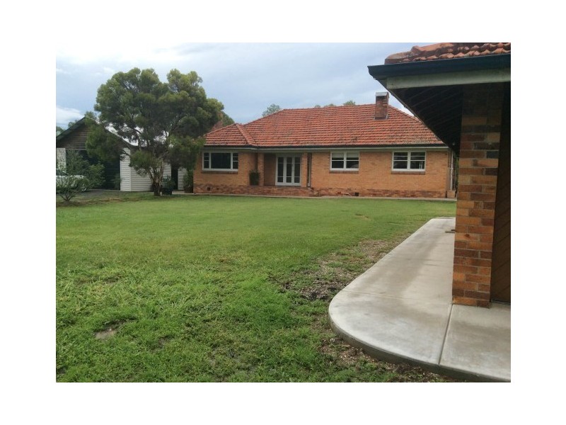 13-21 Northern Road, Roma QLD 4455