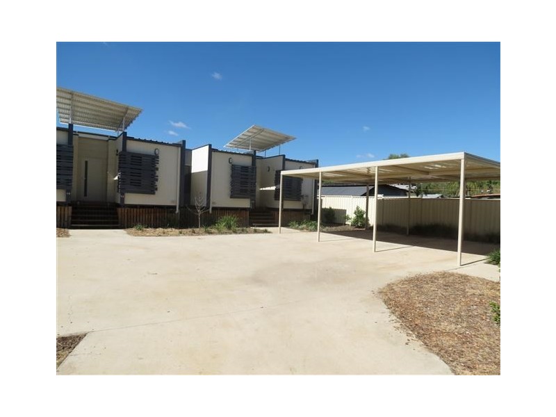 3/12 Gregory Street, Roma QLD 4455