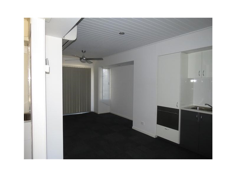 3/12 Gregory Street, Roma QLD 4455