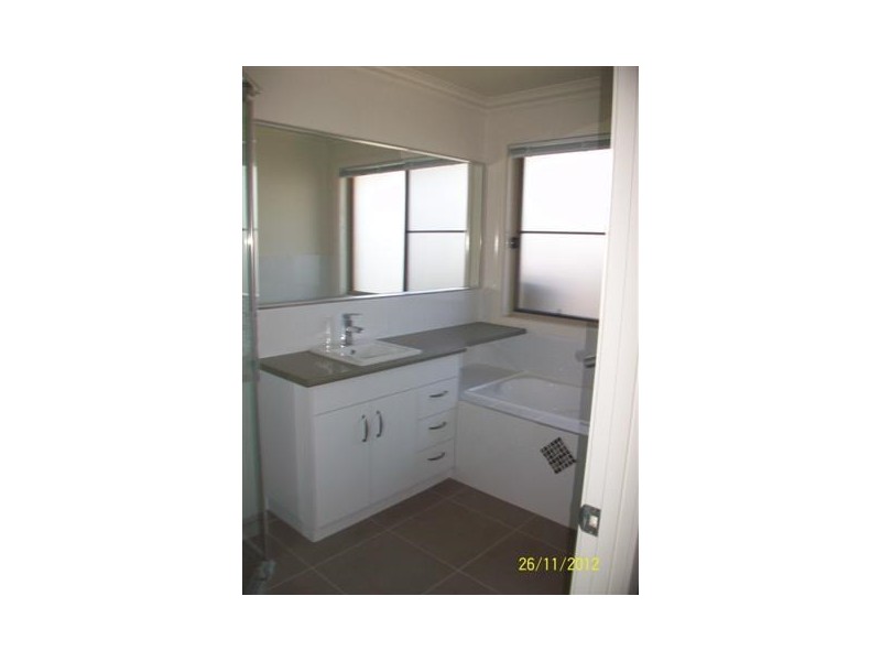 20 Bassett Court, Roma QLD 4455