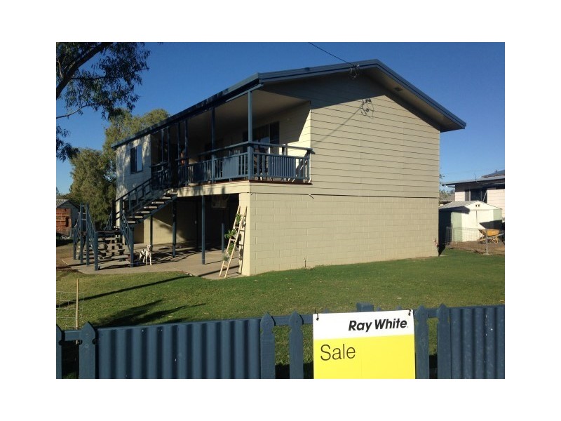 6 Cottell Street, Roma QLD 4455