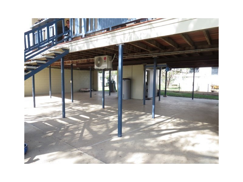 6 Cottell Street, Roma QLD 4455