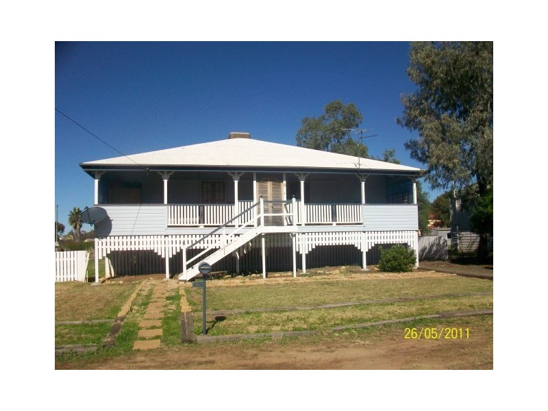 8 Mayne Street, Roma QLD 4455