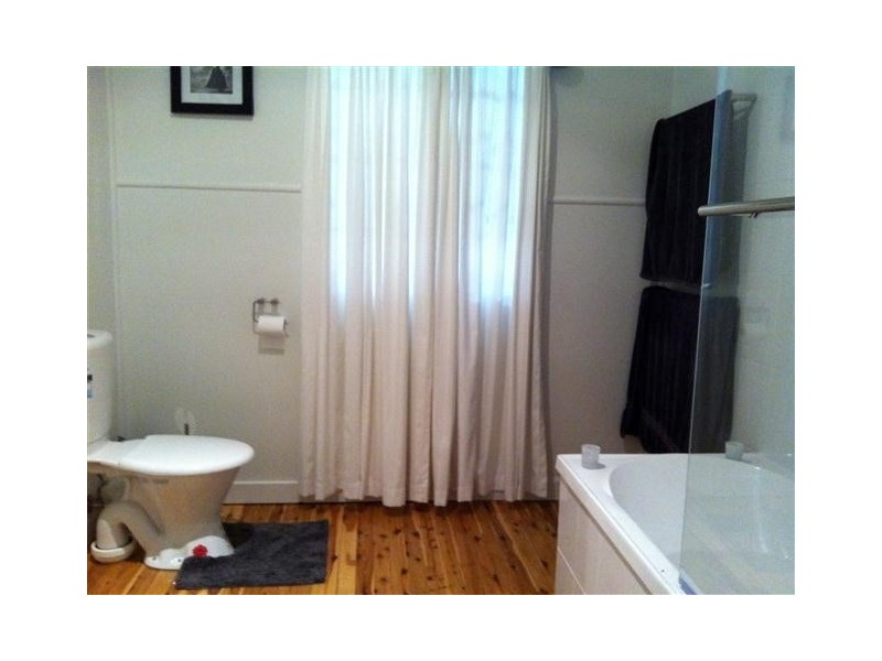 14 McEwan Street, Roma QLD 4455