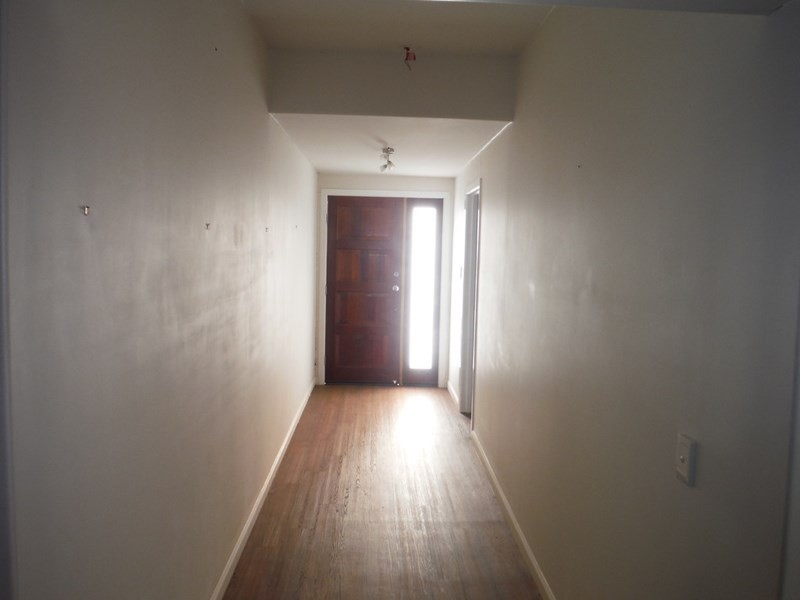 230 Bourne Drive, Roma QLD 4455