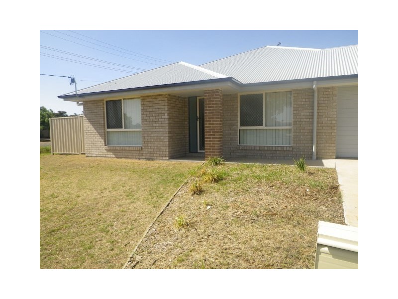 23 Ivy Street, Roma QLD 4455