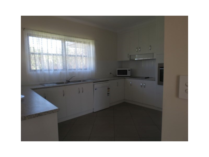 12 Marsden Court, Roma QLD 4455