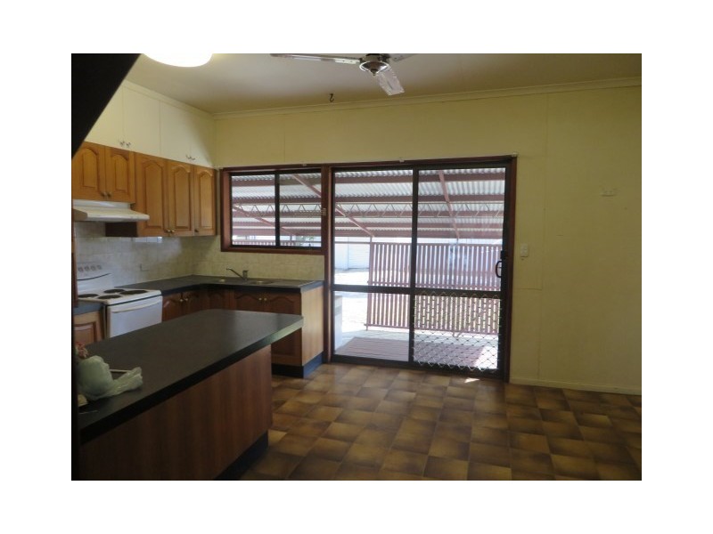 109 Charles Street, Roma QLD 4455