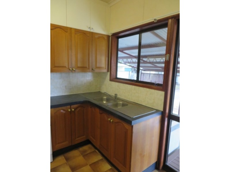 109 Charles Street, Roma QLD 4455