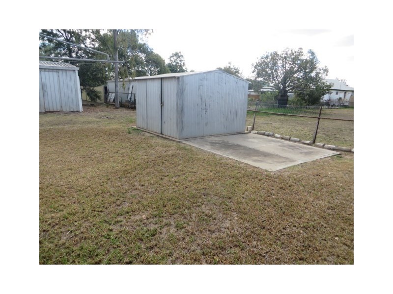 109 Charles Street, Roma QLD 4455