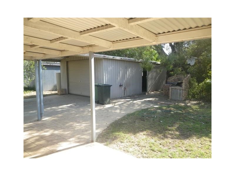 114 Northern Road, Roma QLD 4455