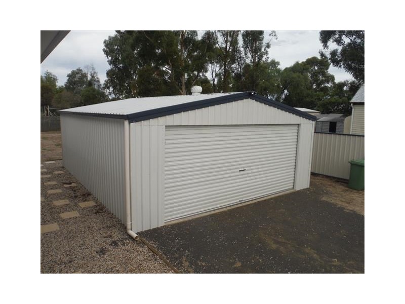 64 Hawthorne Street, Roma QLD 4455