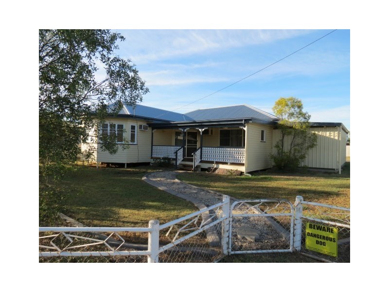 38 Twine Street, Roma QLD 4455