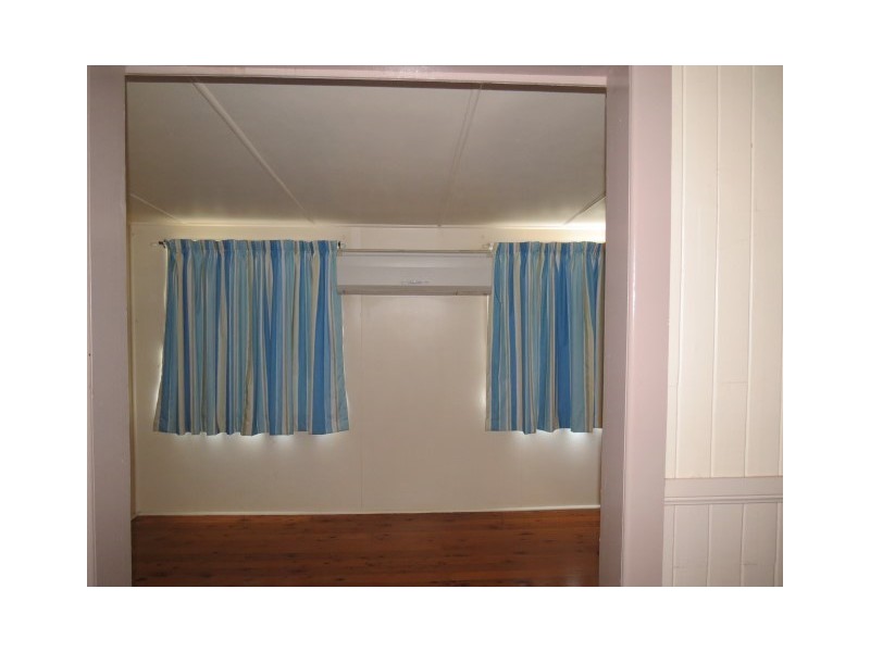 38 Twine Street, Roma QLD 4455