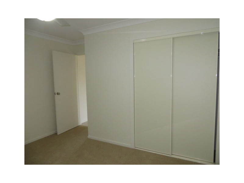 18 Courtney Street, Roma QLD 4455