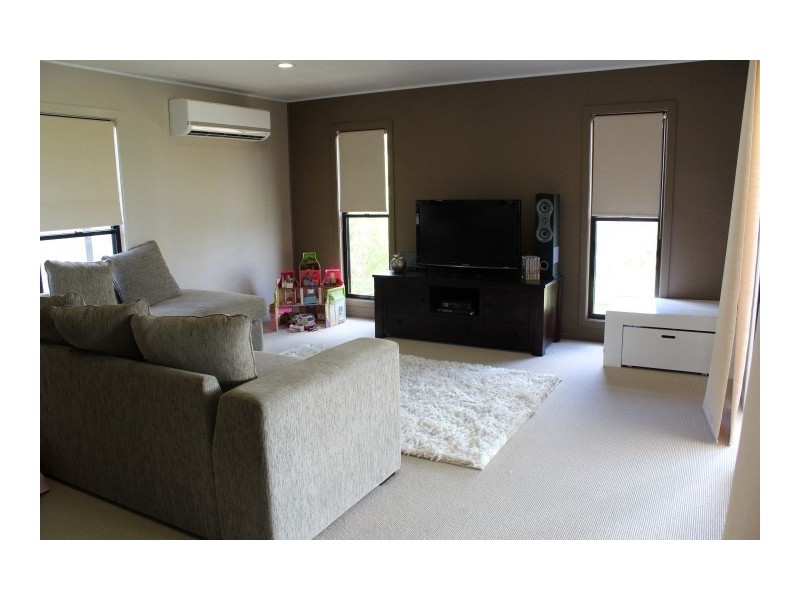 1 Elmer Street, Roma QLD 4455