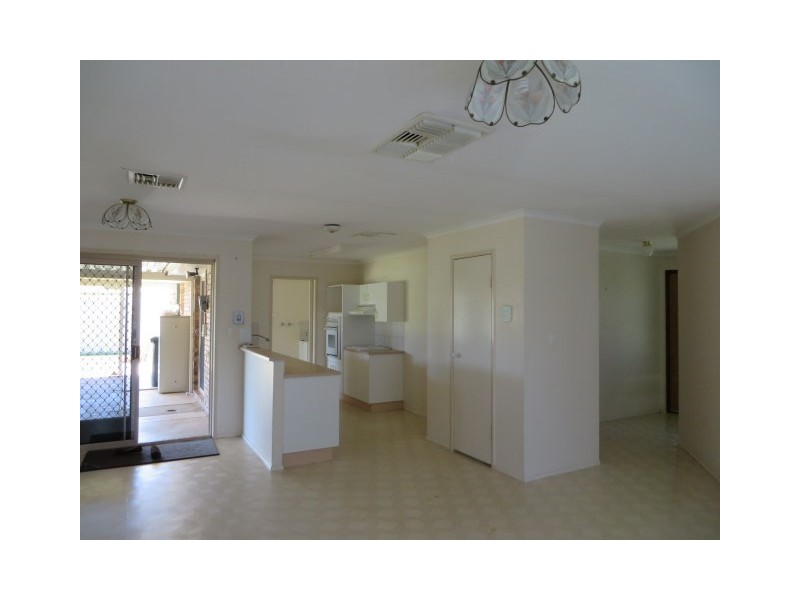 201 Charles Street, Roma QLD 4455