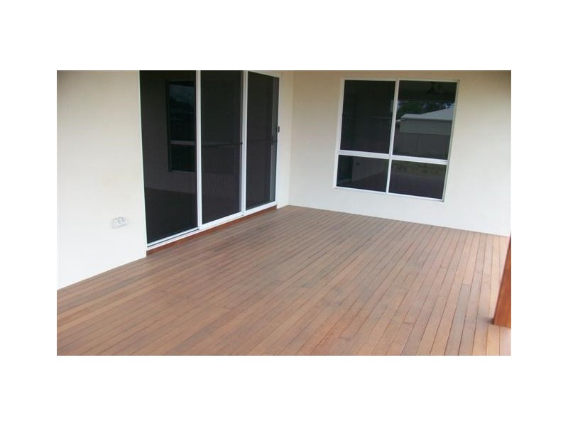 15 Bassett Court, Roma QLD 4455