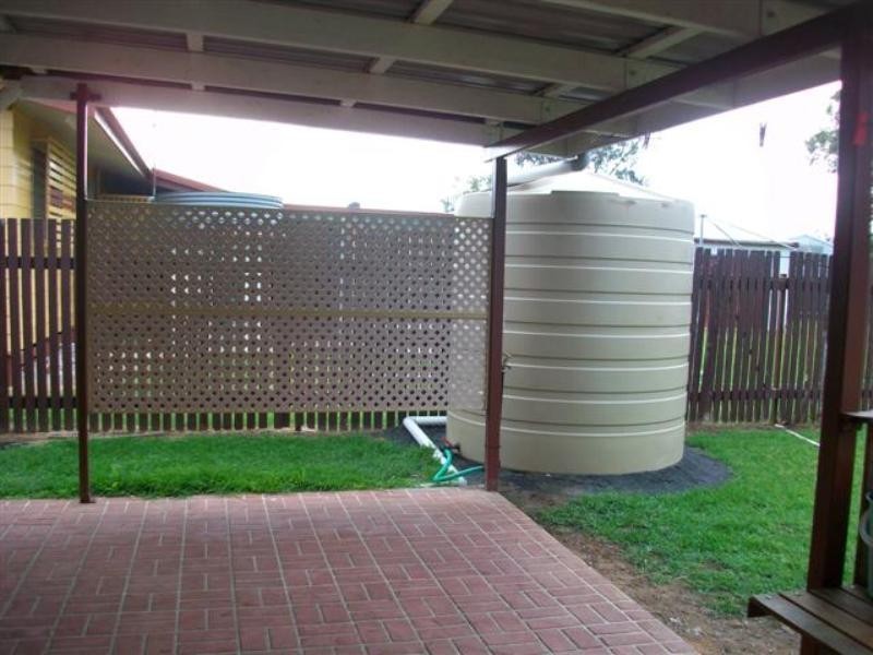 14 Elmer Street, Roma QLD 4455