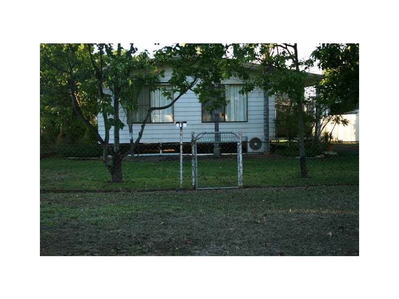 19 Conlan Street, Roma QLD 4455