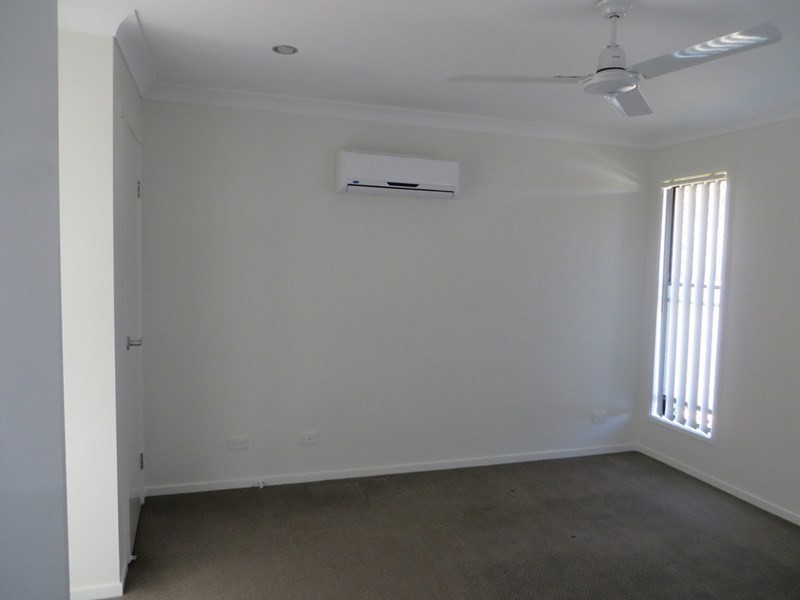 127 Bowen Street, Roma QLD 4455