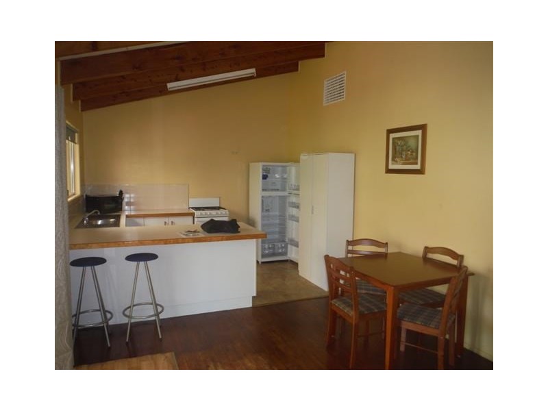 1/11 Tiffin, Roma QLD 4455