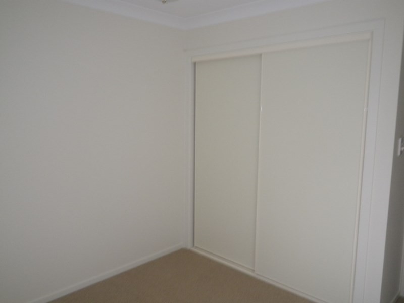 18 Courtney, Roma QLD 4455