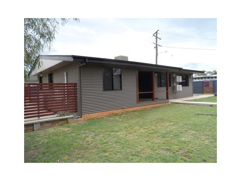 36 Saunders Street, Roma QLD 4455