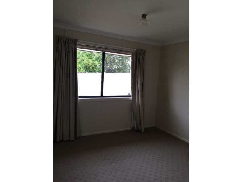 193 Edwardes Street, Roma QLD 4455
