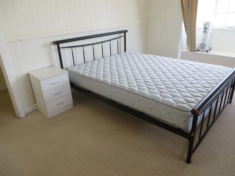 94 Northern Road, Roma QLD 4455