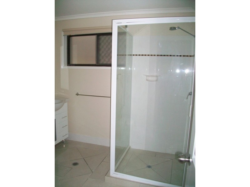 21 Alexander Avenue, Roma QLD 4455