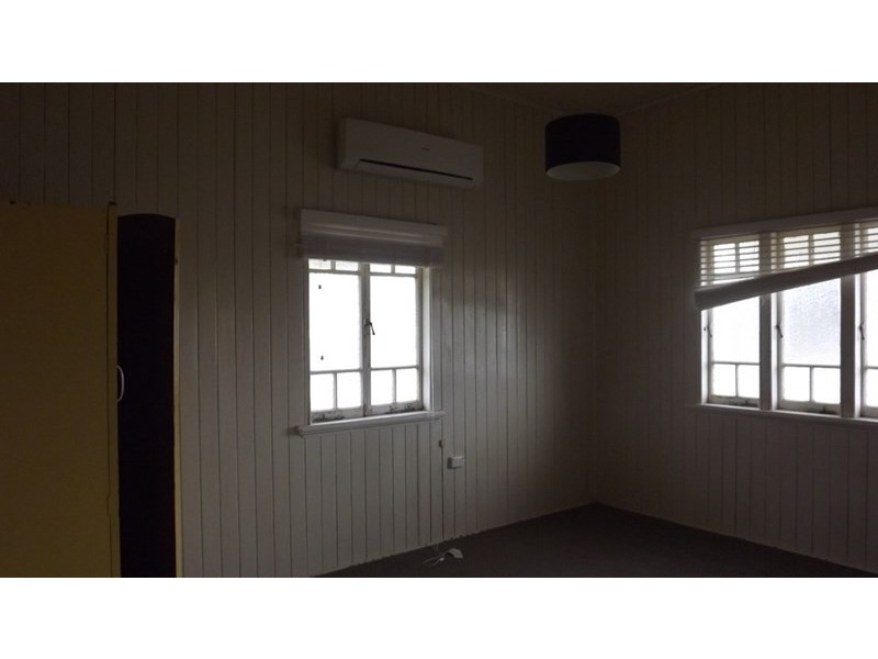 1A Lovell Street, Roma QLD 4455