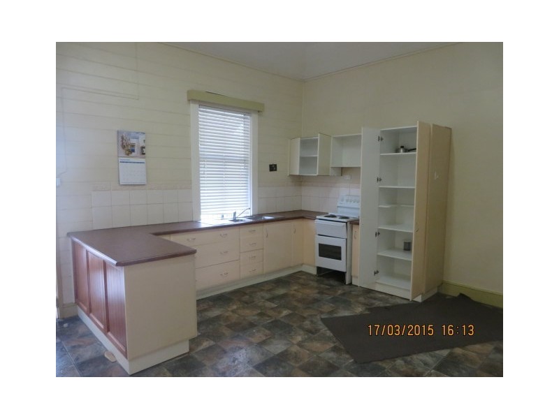 115 Wyndham Street, Roma QLD 4455