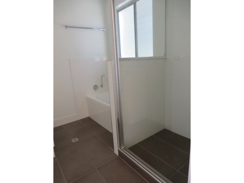 39 Chrystal Street, Roma QLD 4455