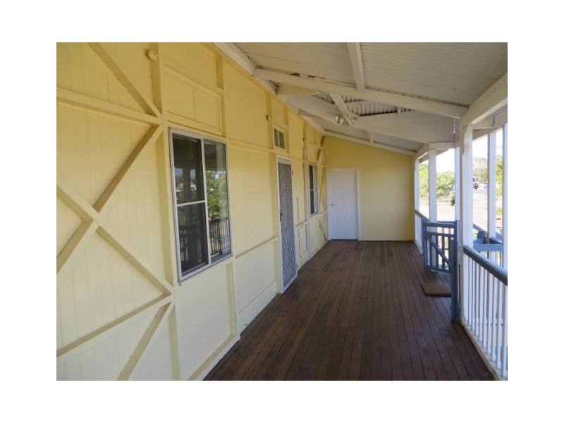 39 Chrystal Street, Roma QLD 4455