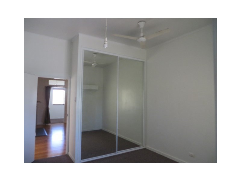 39 Chrystal Street, Roma QLD 4455