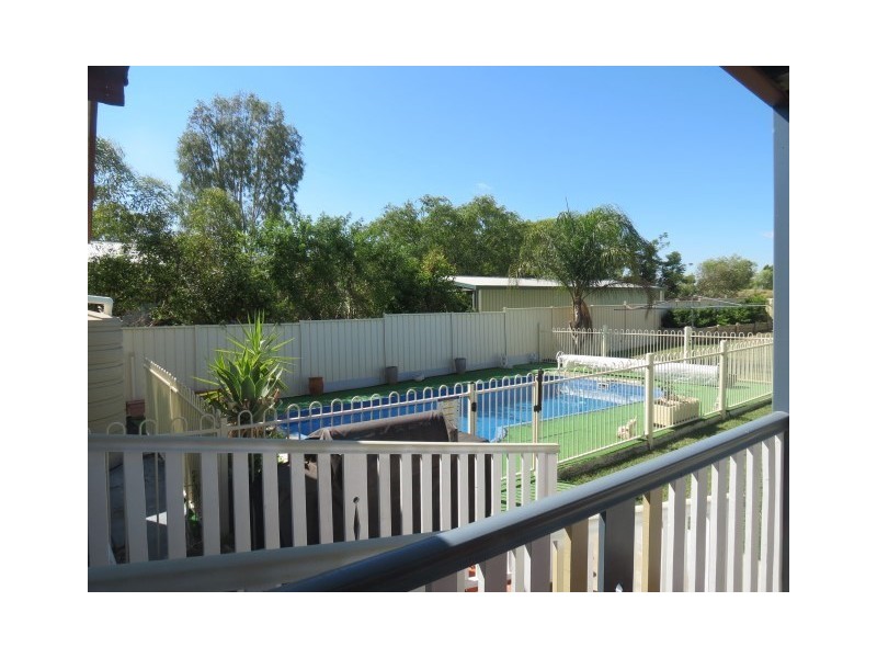 14 Bakerfinch Crescent, Roma QLD 4455