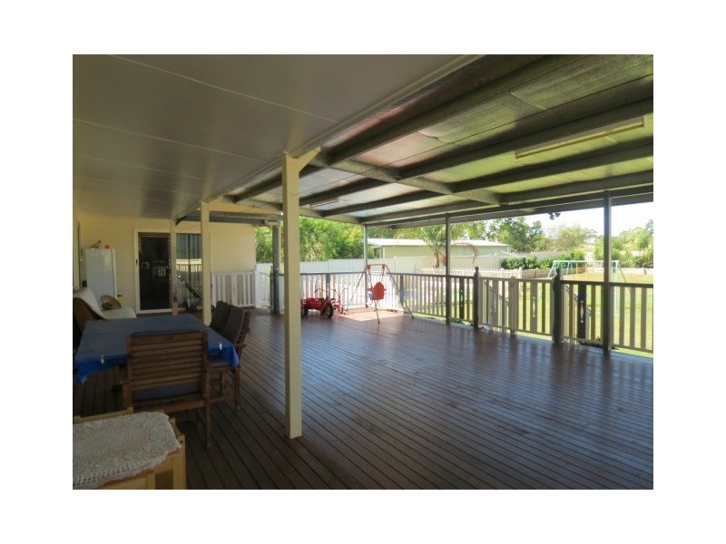 14 Bakerfinch Crescent, Roma QLD 4455