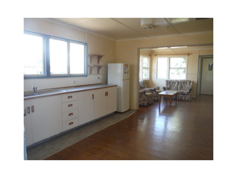 23 Jackson Street, Roma QLD 4455