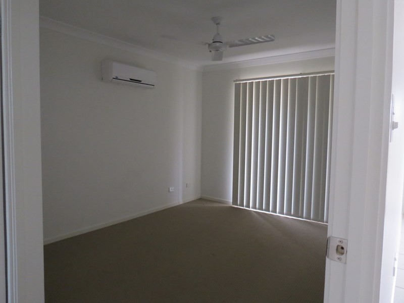 18 Clearview Drive, Roma QLD 4455