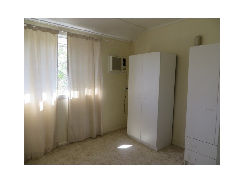 12 Albert Street, Roma QLD 4455