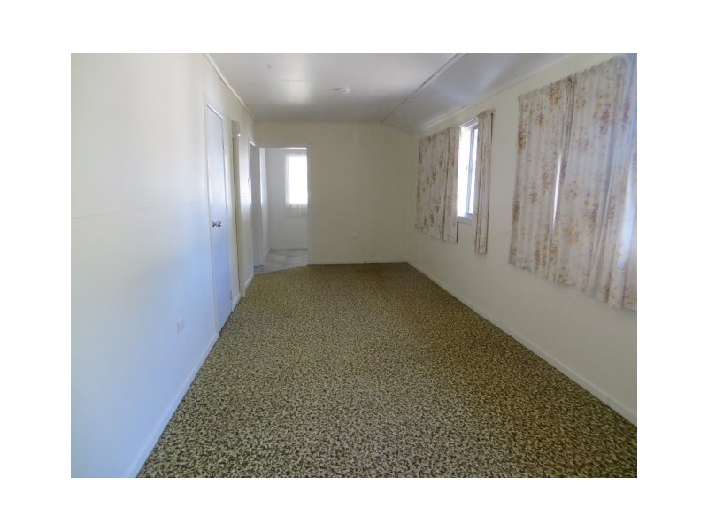 12 Albert Street, Roma QLD 4455