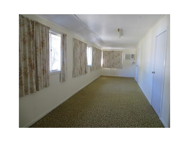 12 Albert Street, Roma QLD 4455